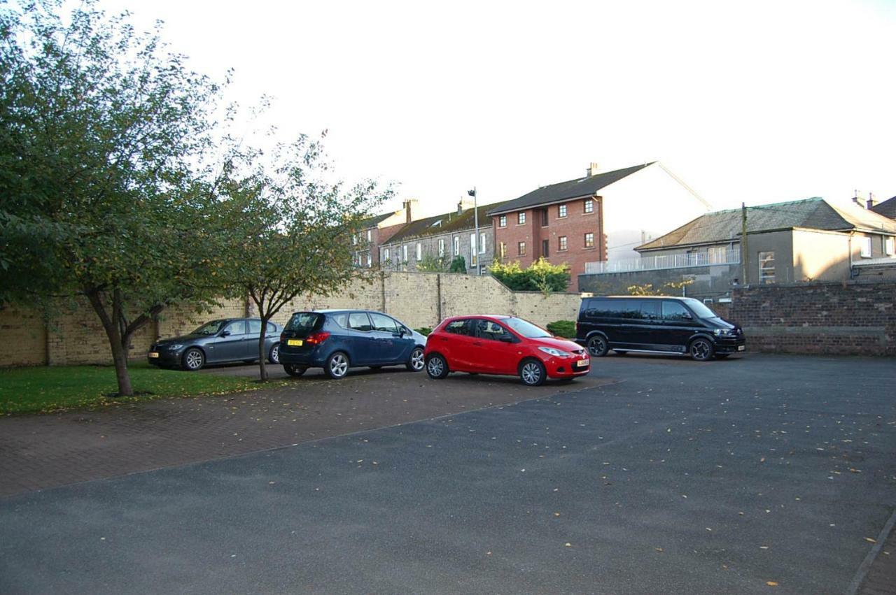 Park Lets Apartman Dumbarton Kültér fotó